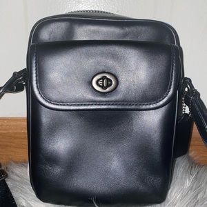 Authentic COACH Heritage Crossbody